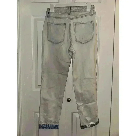 Light Wash Vervet Buttonfly Jeans - Picture 5 of 6